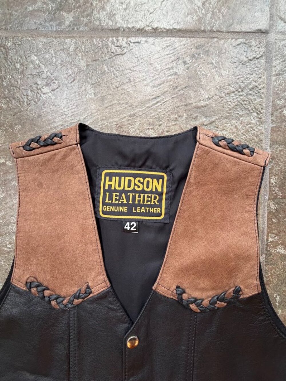 Vintage Hudson Leather Two-Tone Biker Vest Braided Lace Up Western Boho Moto 42 - Picture 5 of 9